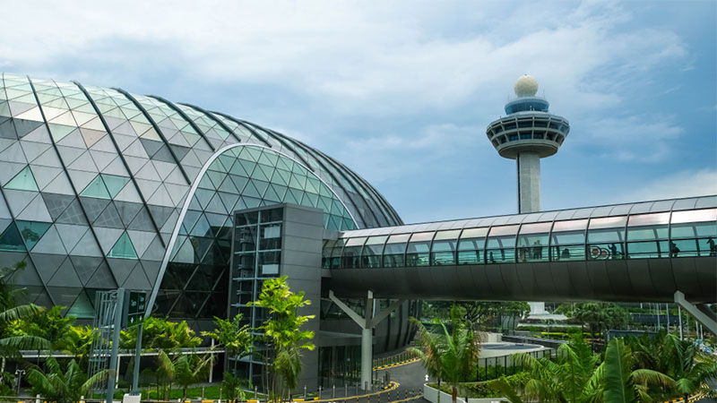 Changi airport living in Singapore