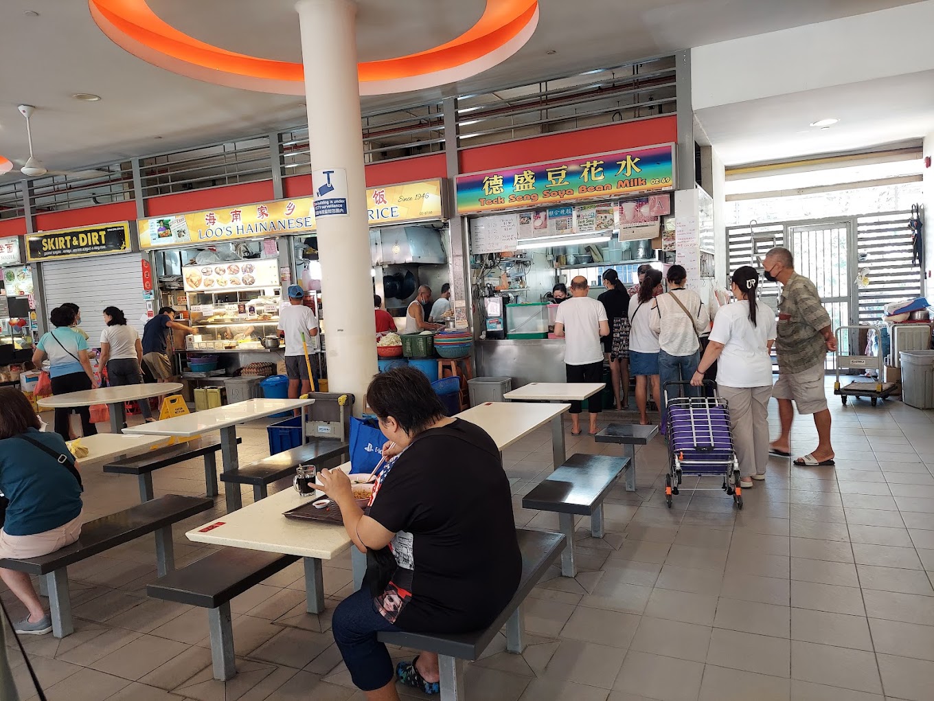 best hawker centres, Tiong Bahru Hawker Centre & Market