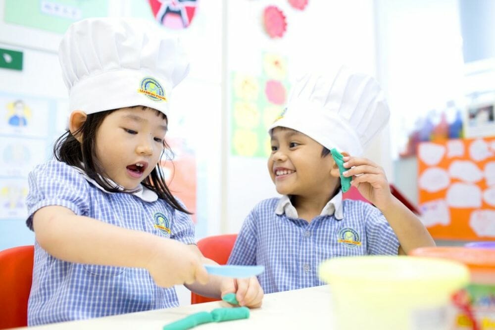 busy bees preschool learning vision futurenoplis kids in chefs hats