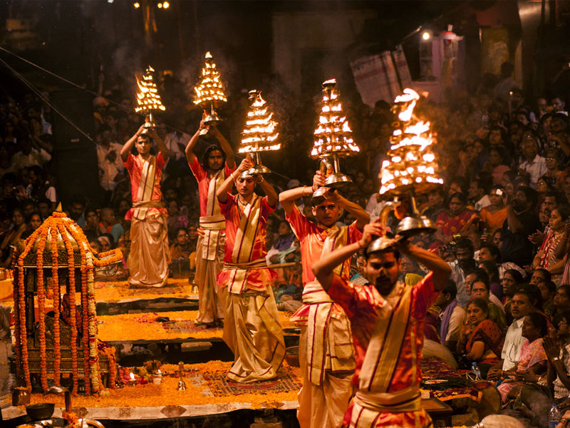 Aarti ritual