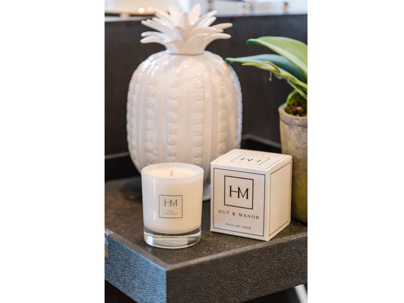 Bungalow 55 peach and cream candle