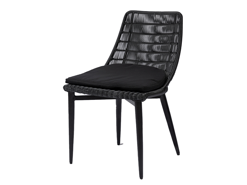 outdoor dining chairs