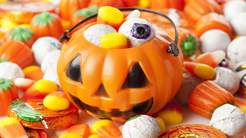 Where to buy Halloween decorations and party stuff