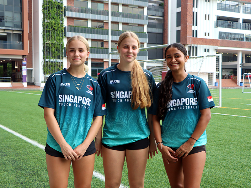 Dulwich international students touch rugby team - sports at school