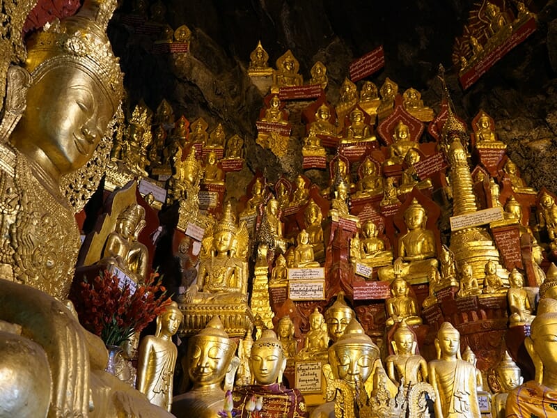 Myanmar Pindaya Shwe Oo Min Natural Cave Pagoda