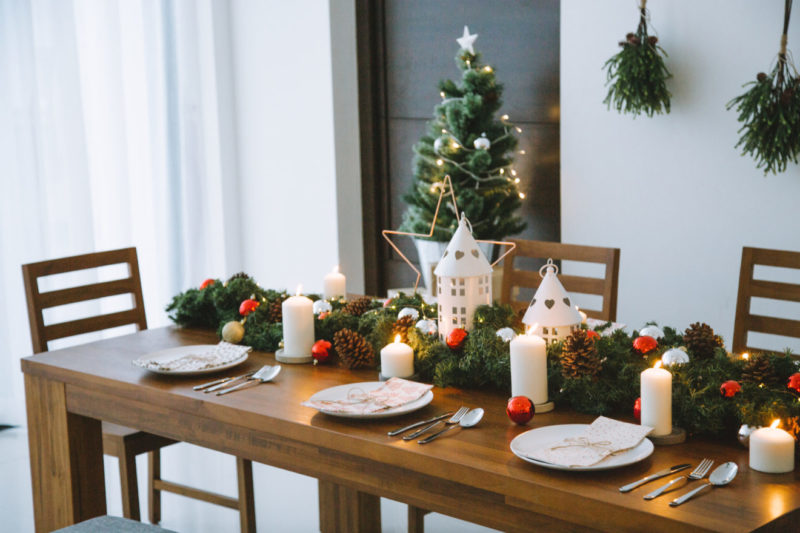 Scanteak dining table and chairs dressed with Christmas decorations, ready for Christmas, Christmas planning