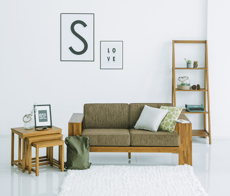 Living room with Scanteak Skott Display Shelf, Enkel Nesting Table, ready for Christmas, Christmas planning