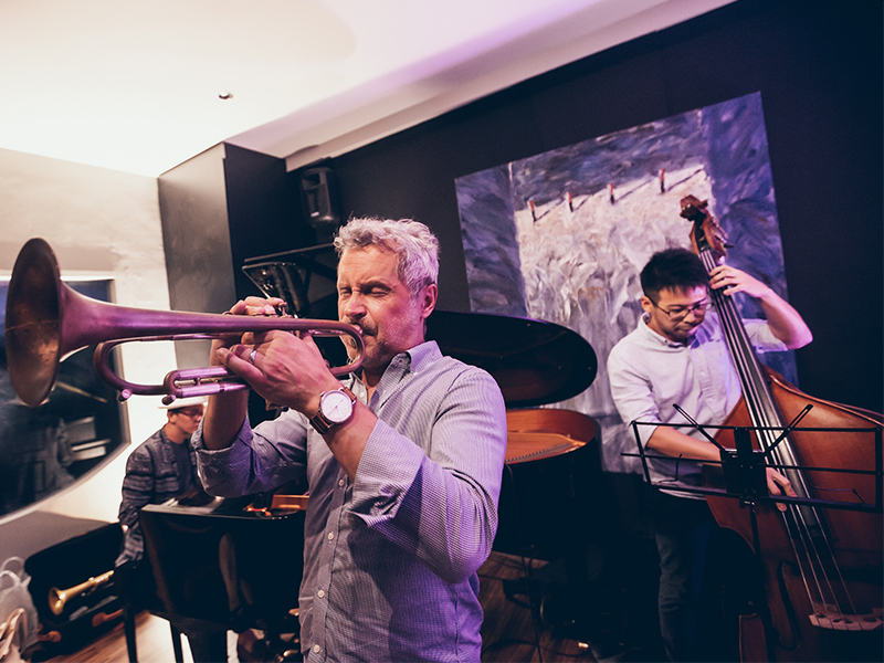 maduro jazz lounge bars with live music singapore