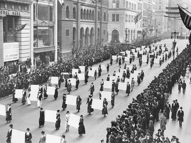 Suffragists Parade Down Fifth Avenue,1917, international women's day, women in politics