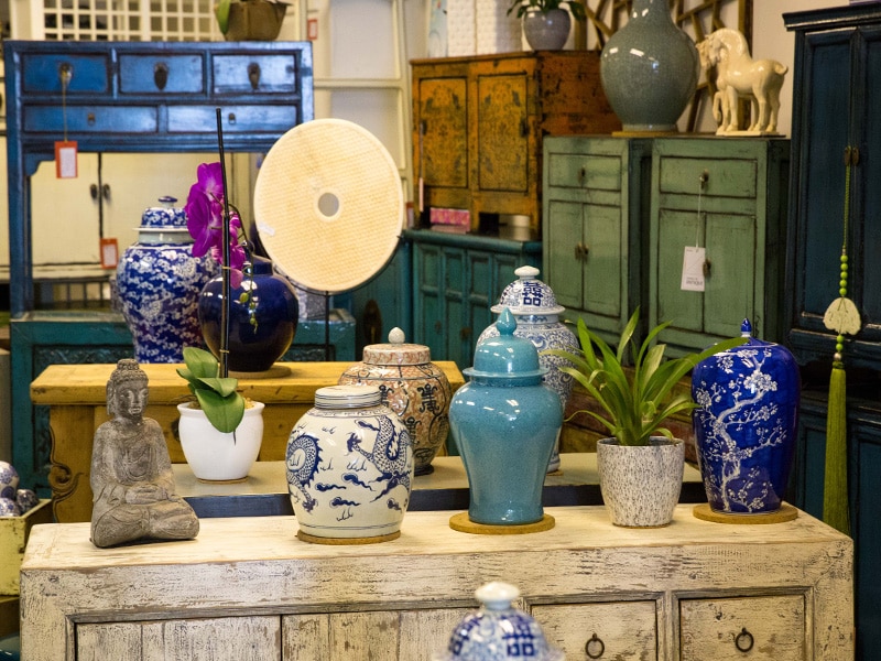Image of vases at Emperor’s Attic furniture store (formerly FairPrice Antique)