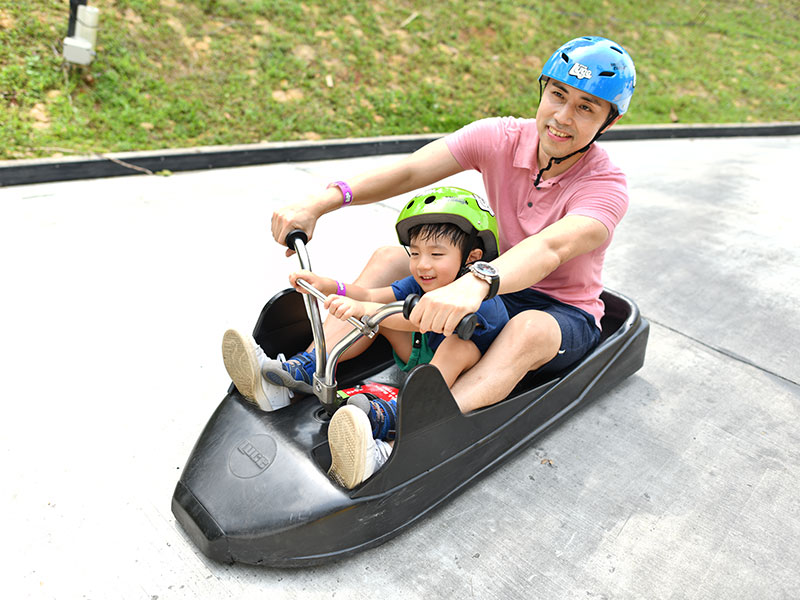 Fun things to do with kids at Skyline Luge Sentosa