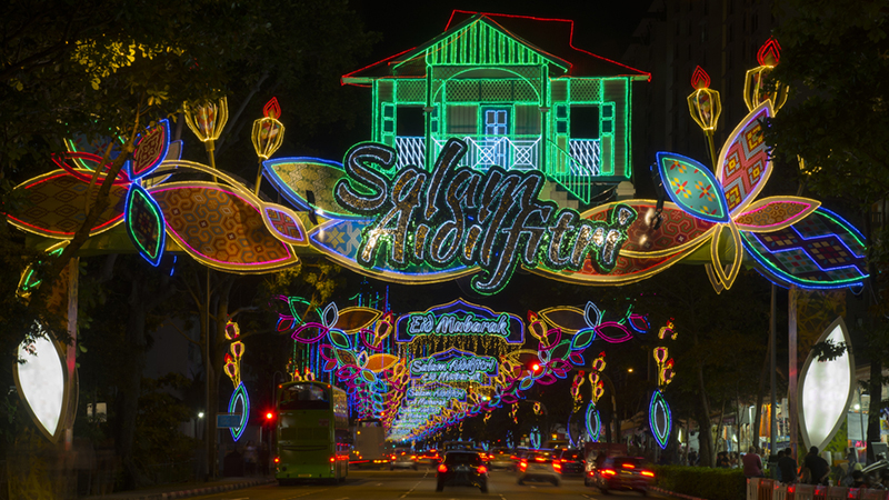 Hari Raya Puasa light up street cultural festivals Singapore
