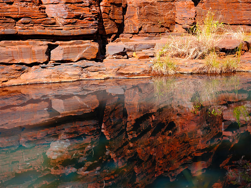 Western Australia rocks and water