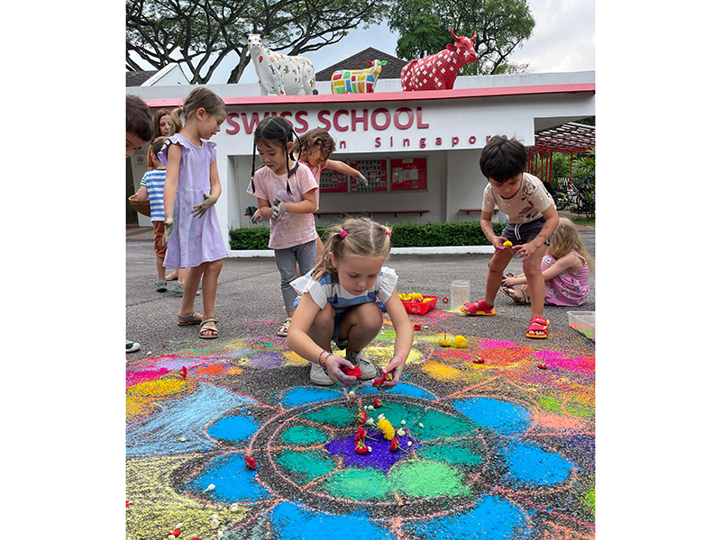 Mandarin lessons and bilingual programmes at Swiss School in Singapore schools