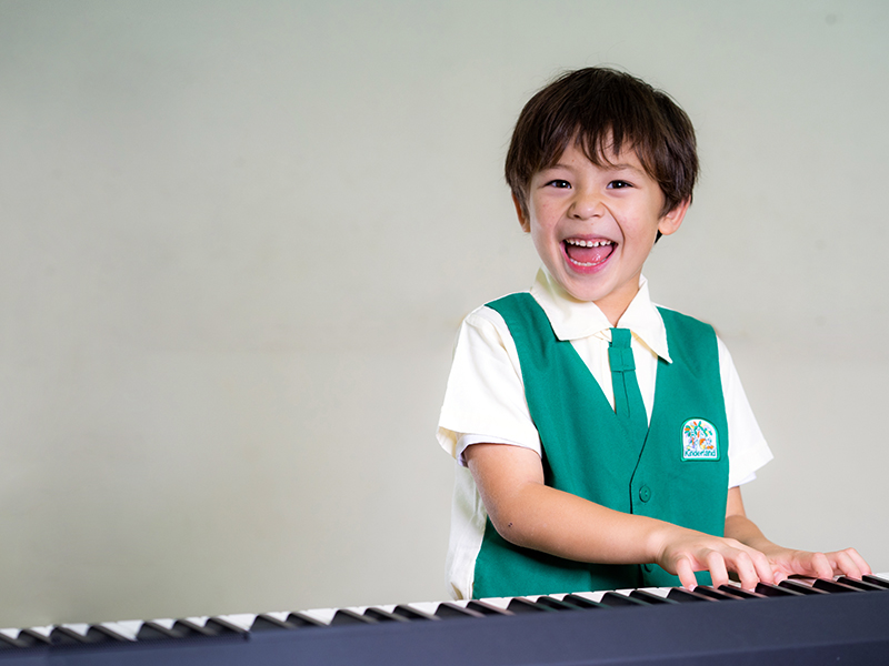 Kinderland Singaproe Preschool - Children's Music Programme