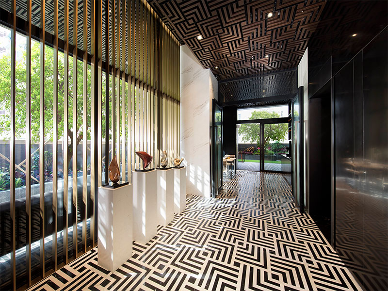The Luna Hong Kong CLubhouse