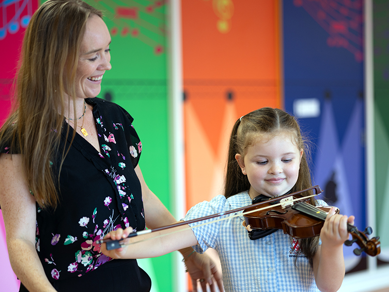 Early Years Foundation Stage violin lessons - DUCKS