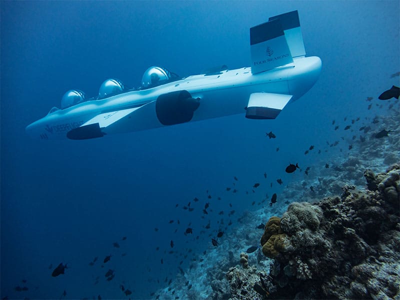 Maldives Landaa Deep flight Submarine