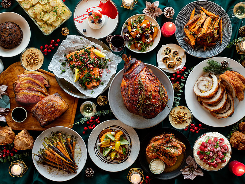 Looking for ideas for Christmas food in Singapore? Enjoy fabulous Christmas food and meals at top restaurants or home delivery from roast turkey to desserts