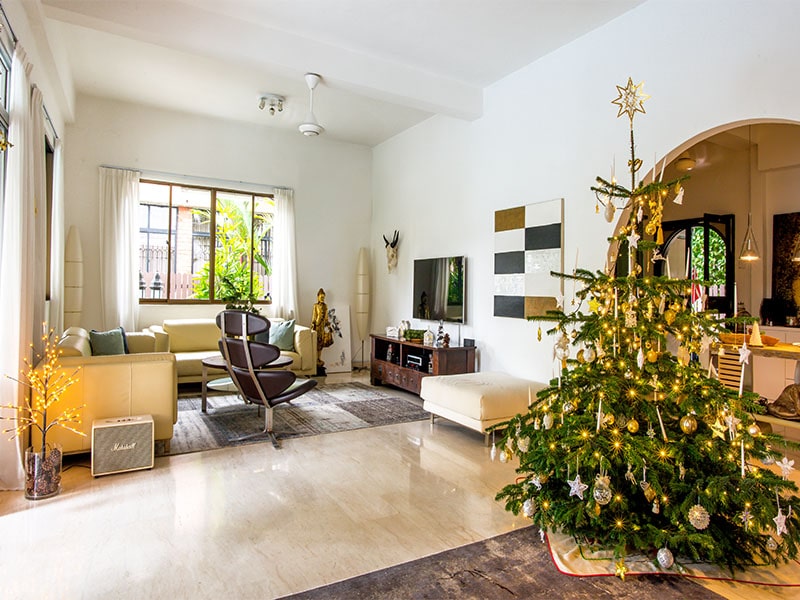 Christmas home showcase - tree and living room