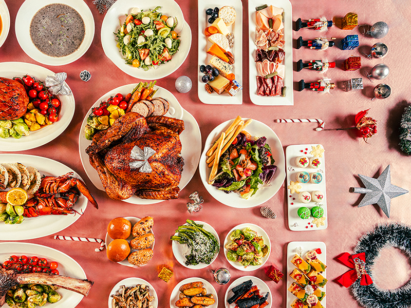 Looking for ideas for Christmas food in Singapore? Enjoy fabulous Christmas food and meals at top restaurants or home delivery from roast turkey to desserts