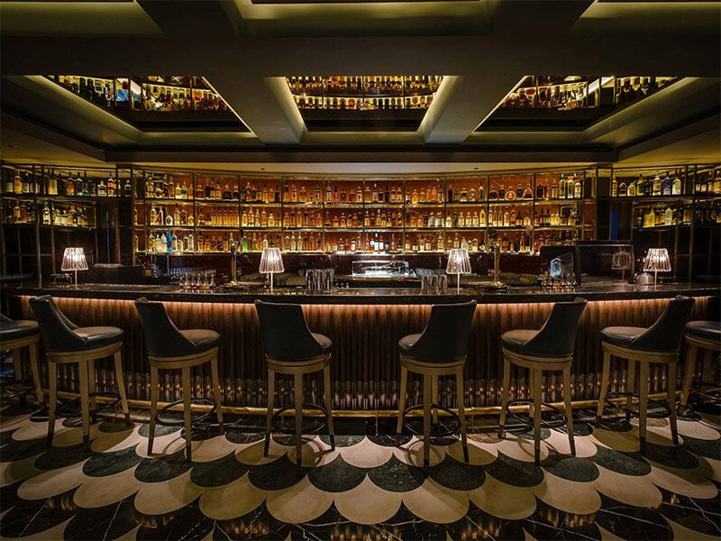 Manhattan Bar