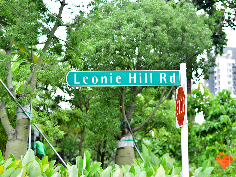 Leonie Hill. sign