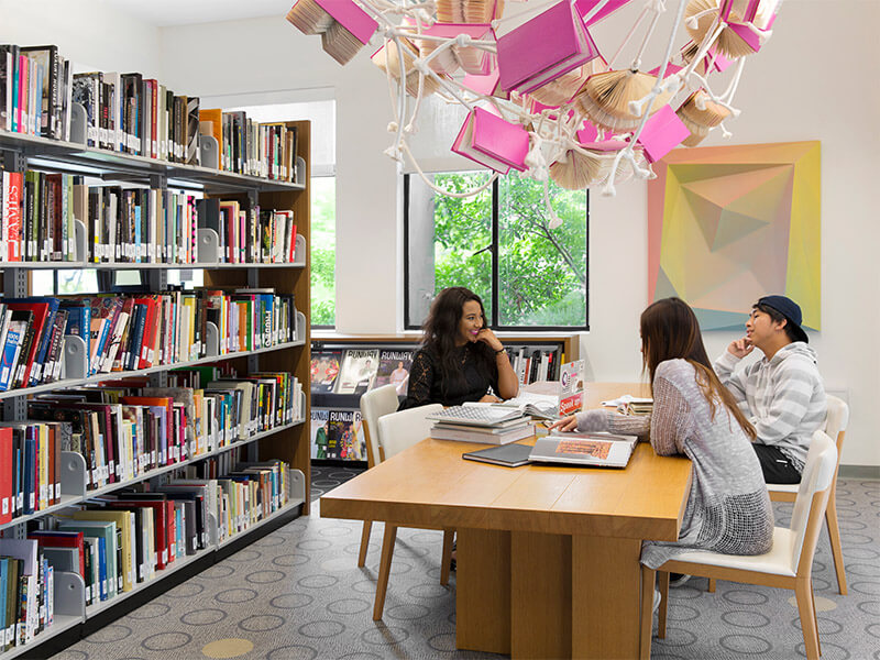Savannah School of Art and Design (SCAD) library