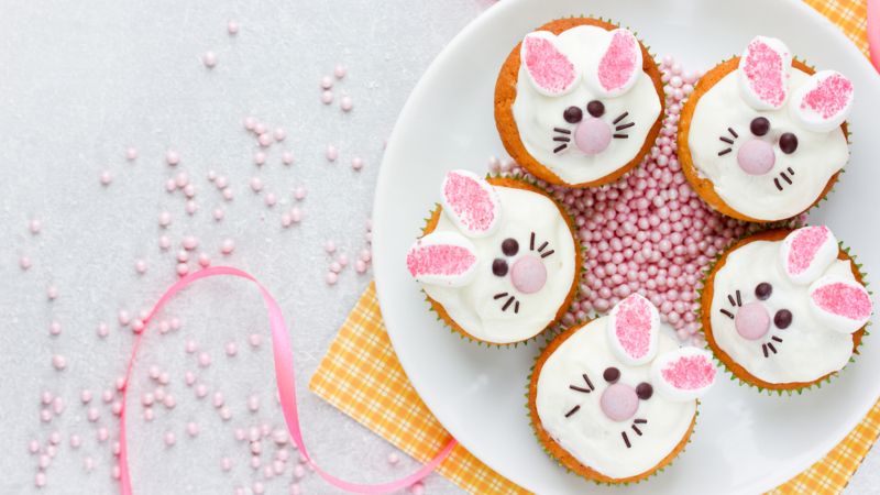 Things to make for Easter bunny cupcakes with frosting
