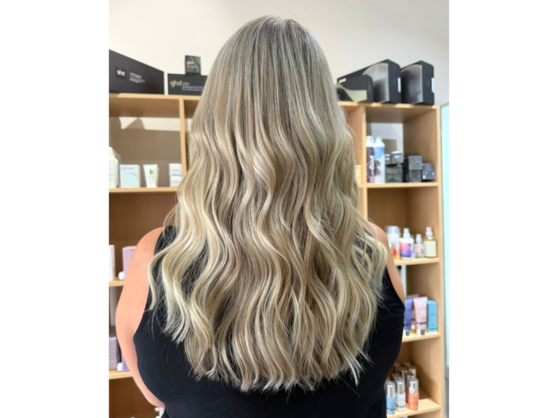 Expat Hair Studio - blonde balayage, blonde highlights, lowlights at hairdressers and hair stylists in Singapore