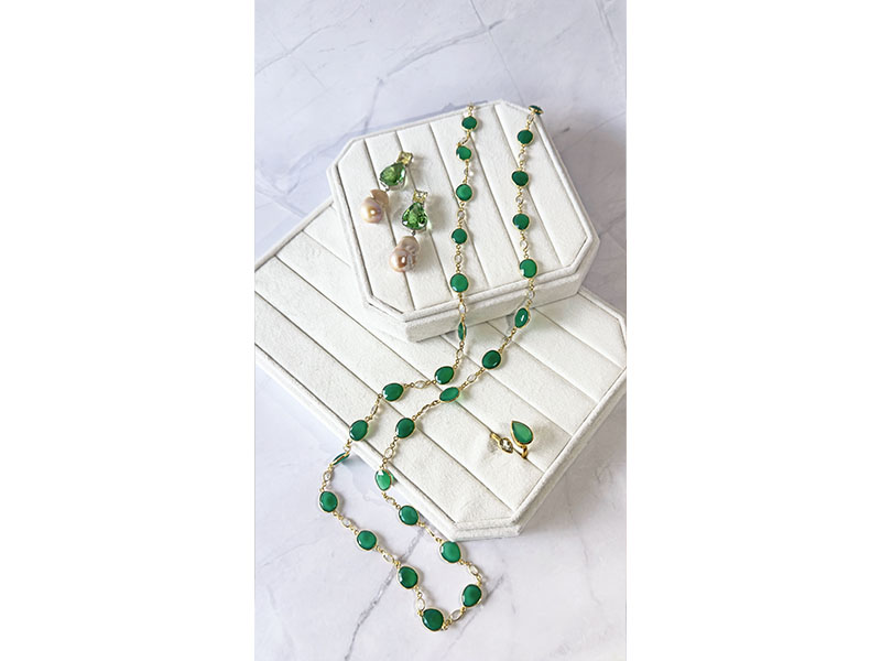 Lustre Jewellery - Singapore Mother's Day gifts for mum, ideas for Mother's Day gifts