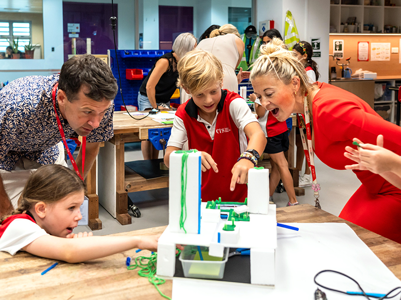 project demonstration at CIS - STEM education
