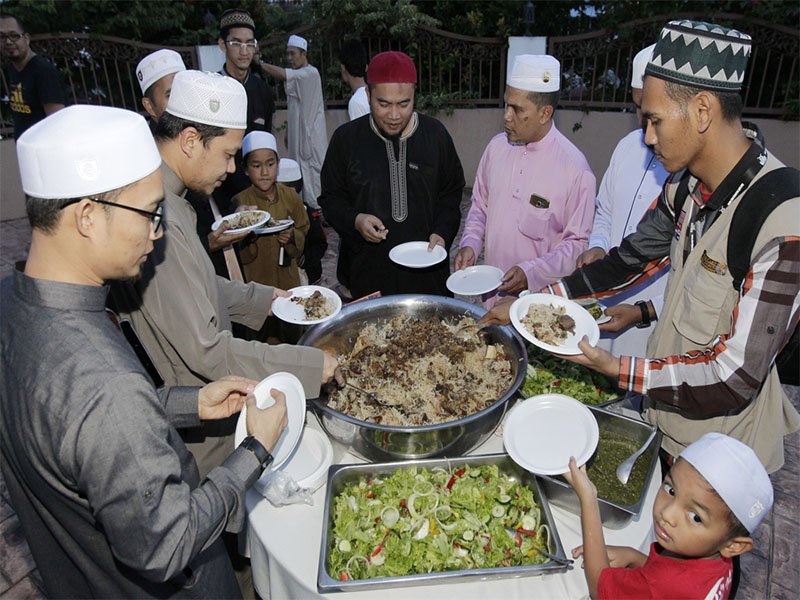 Ramadan in Singapore feast