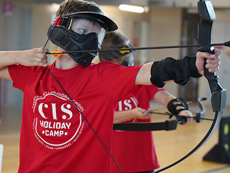 Summer holiday with CIS camps