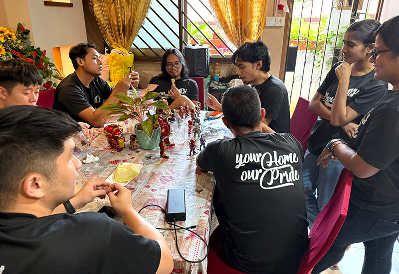 home cleaning services in singapore - MyCleanHome housekeeping crew team building