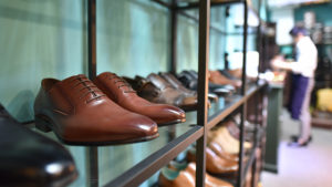 why and co men's shoes