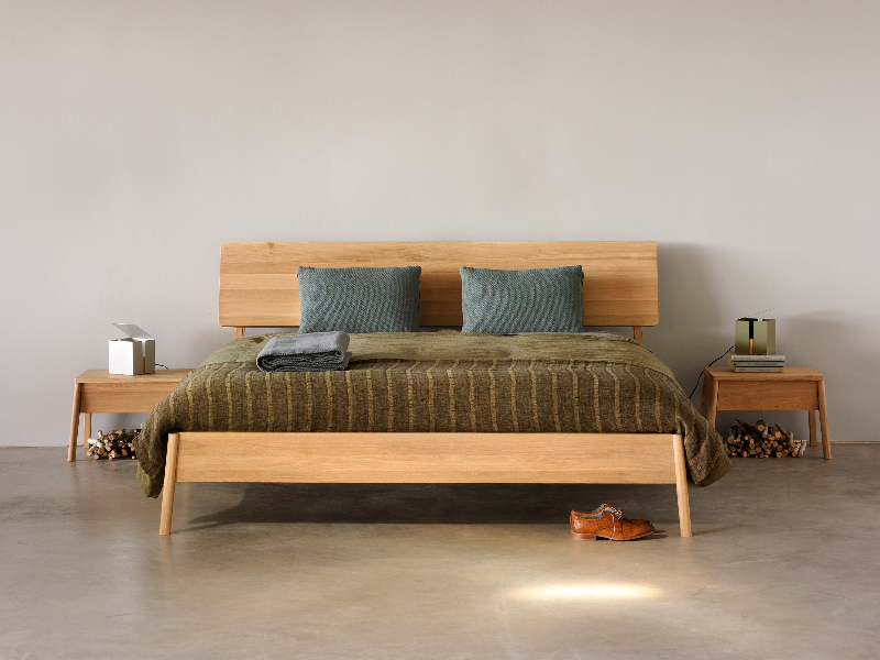 Air bed - Oak Air bedside tables - Oak affordable furniture
