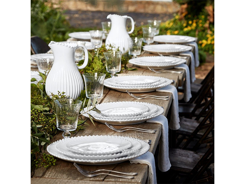 House of AnLi Interiors tableware for a dinner party in Singapore 