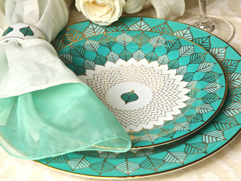 Suterwala's turquoise plate tableware