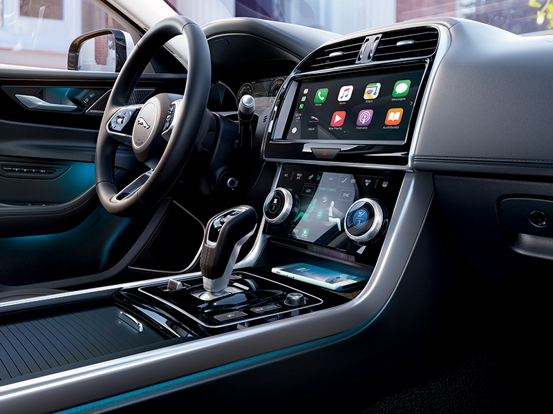 Jaguar XE 2020 TouchPro Duo Infotainment System