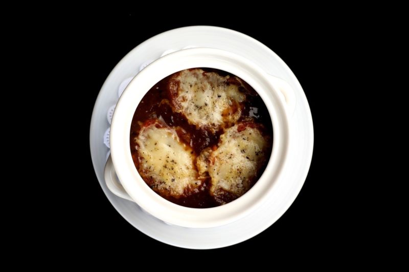 french onion soup les bouchons french restaurant 