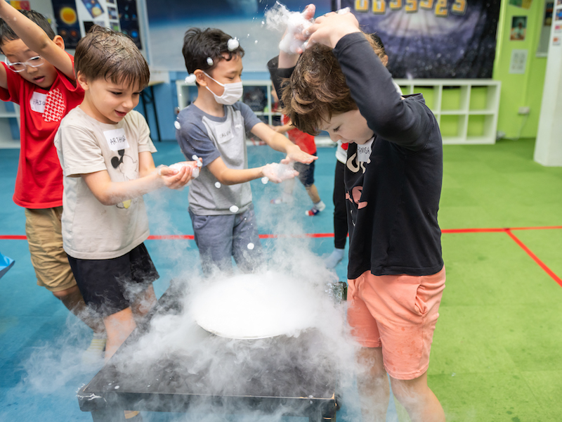 NewtonShow Singapore Holiday camps