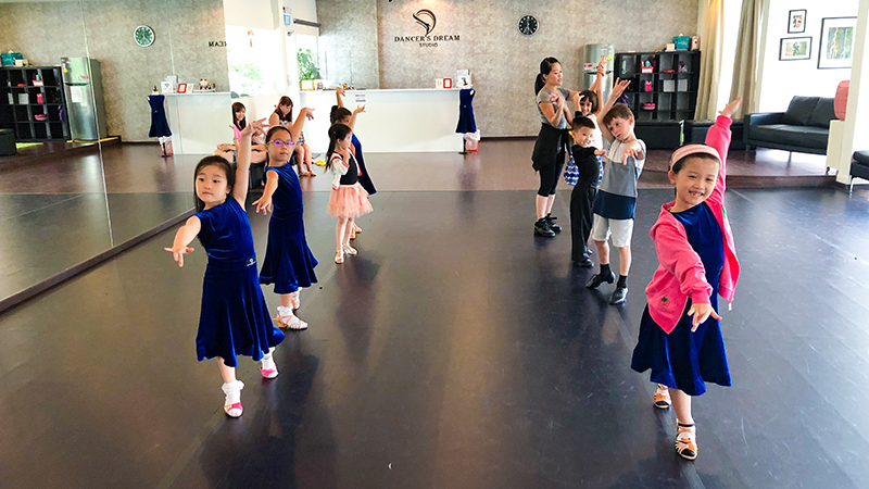 dance classes for kids dempsey hill 