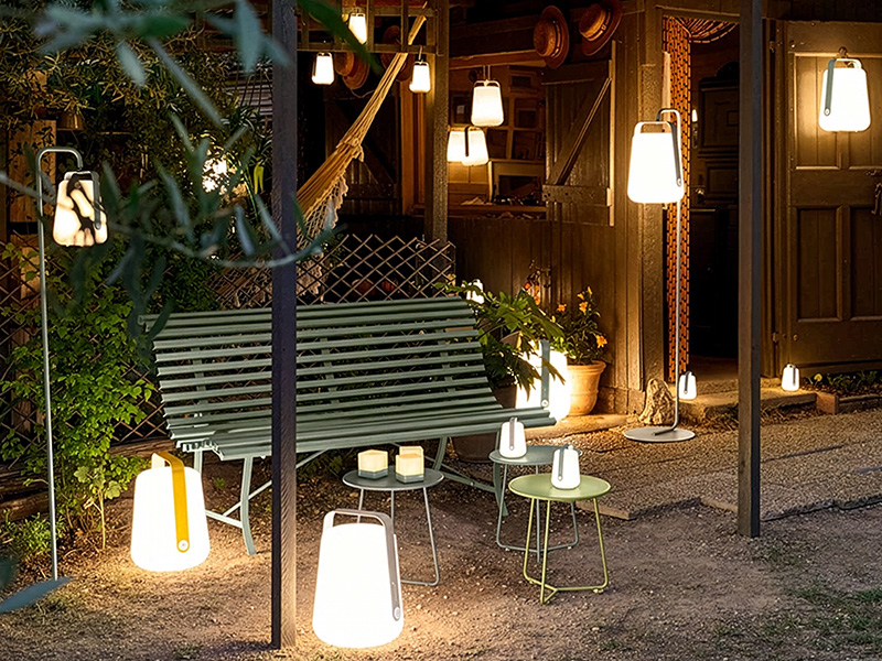 floor lamps and hanging garden lights from soul and tables