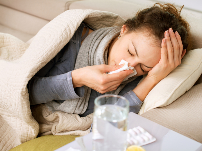 cold vs flu symptoms? body aches and cough