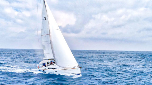 Sailcation adventure holiday on Discover Sailing Asia sailboat