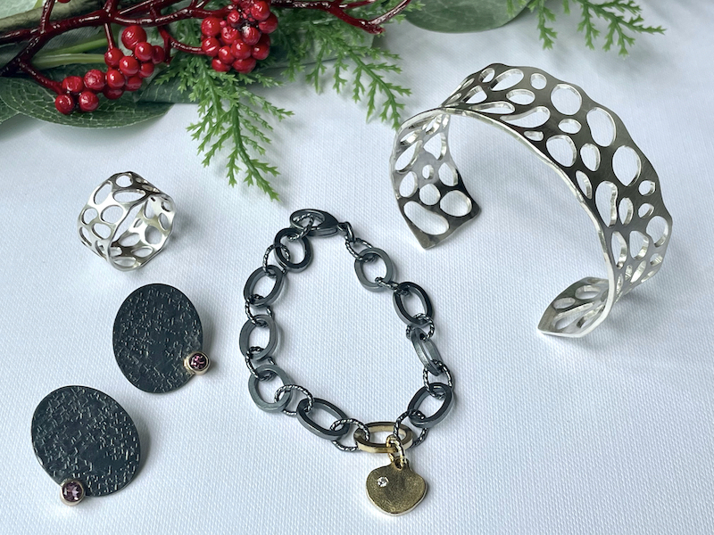 Stephanie Wong Jewellery Christmas gifts Singapore