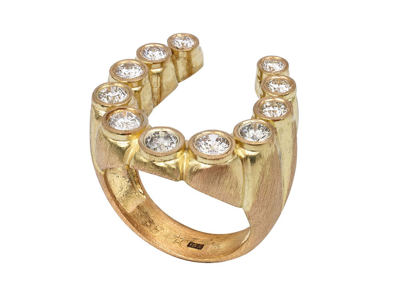 Arcaza Riezelina Christmas gift ideas for women in Singapore, women’s presents and Singapore jewellery gifts