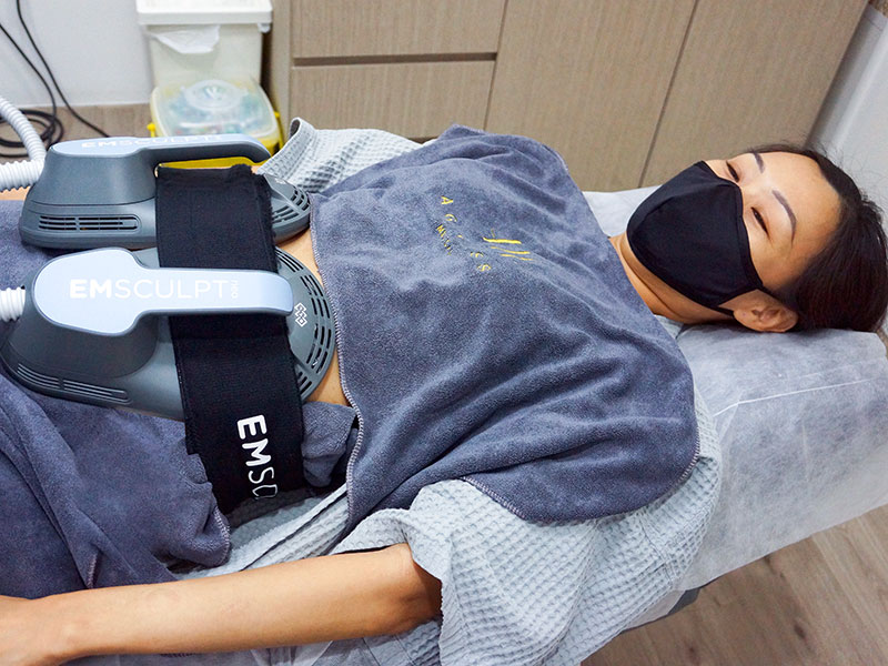 Emsculpt Neo fat burning core to floor therapy at Ageless Medical