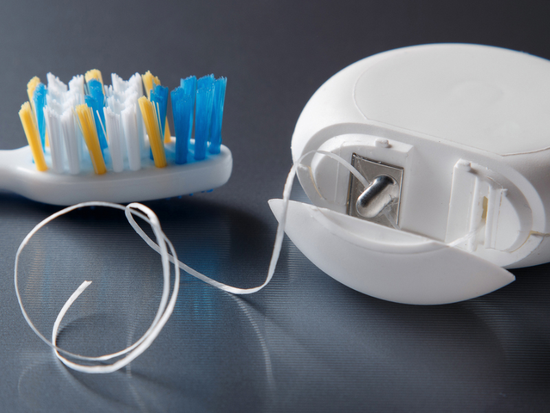 Flossing teeth removes plaque and tartar and prevents gingivitis 